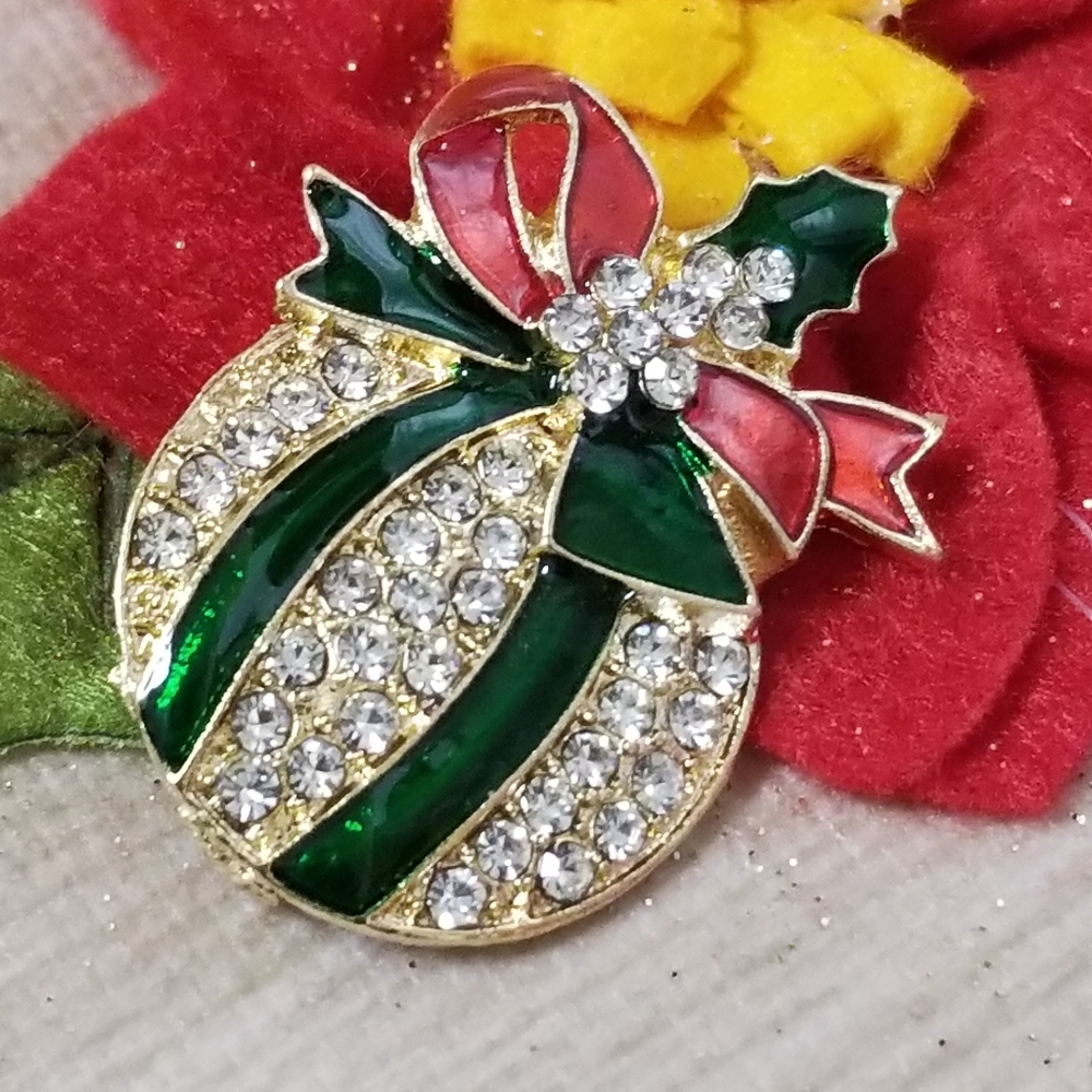 Holiday Rhinestone Ornament Brooch New